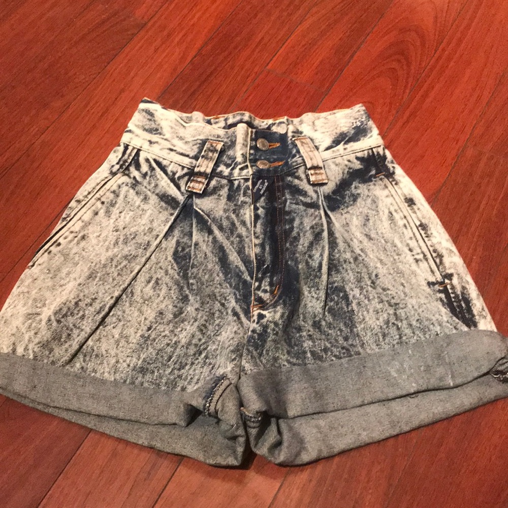 Vintage Jordache 1980s high waisted shorts